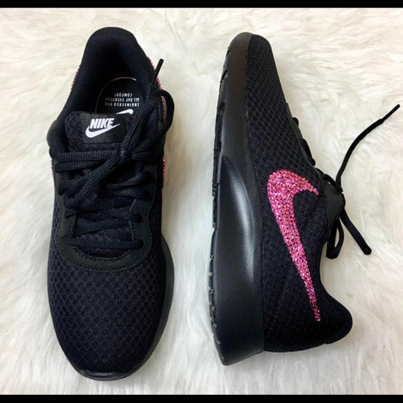 Bling Nike Tanjun With Pink SWAROVSKI Crystals - Picture 5 of 6